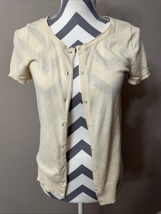 LOFT Tops - LOFT XS cream cardigan dainty short sleeve button down